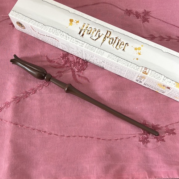 HARRY POTTER WAND - Picture 2 of 6